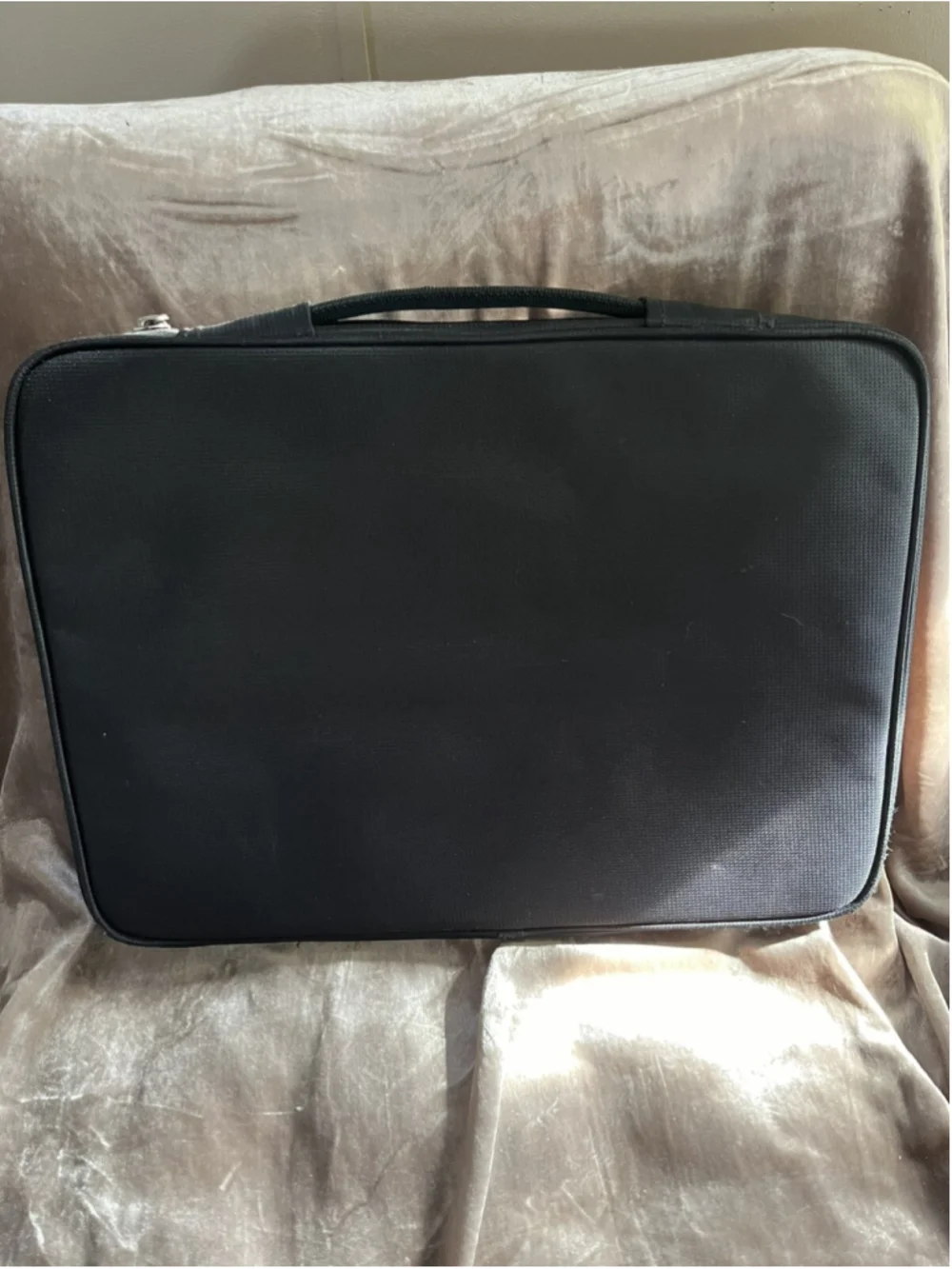 Solo Red Padded Laptop Computer Case BRAND NEW SEE PHOTOS , NICE
